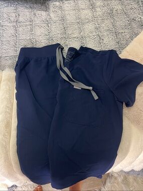 Like New! Figs Navy Blue Scrub Top with Gray Drawstring